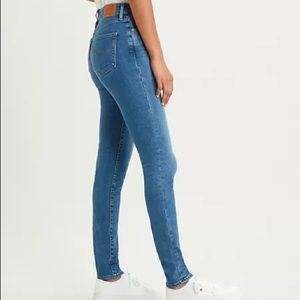 LEVI STRAUSS 721 HIGH RISE SKINNY WOMEN'S JEANS